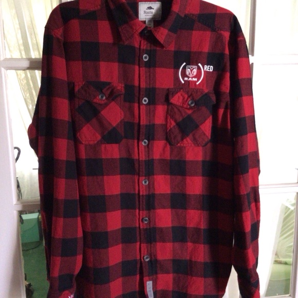 Roots 73 Canada Lumberjack Red/Black Plaid Flannel Dodge Ram L - Picture 2 of 8